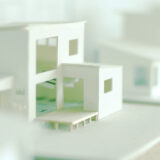 ハウスメーカー2社で迷ったら？後悔しないための決定的な選び方と優先順位の付け方